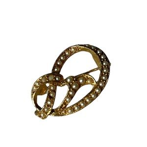 Vintage ART Arthur Pepper Mode-Art Gold Tone Pearls Pin Brooch